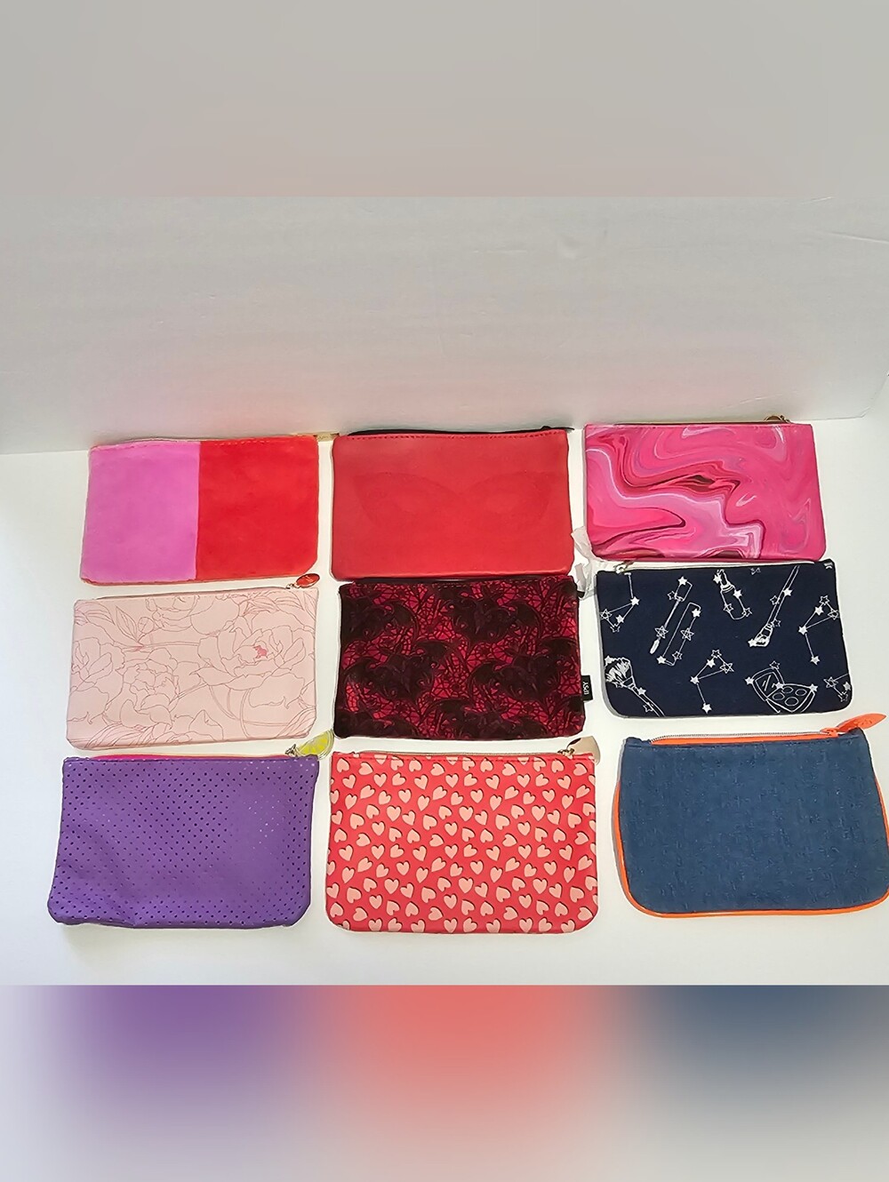 Ipsy Lot of 9 Multicolor Zipper Makeup Bags Cosmetic Pouches Assorted